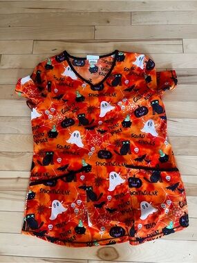 Scrubstar Orange Halloween-Print Medical Scrub Top size S